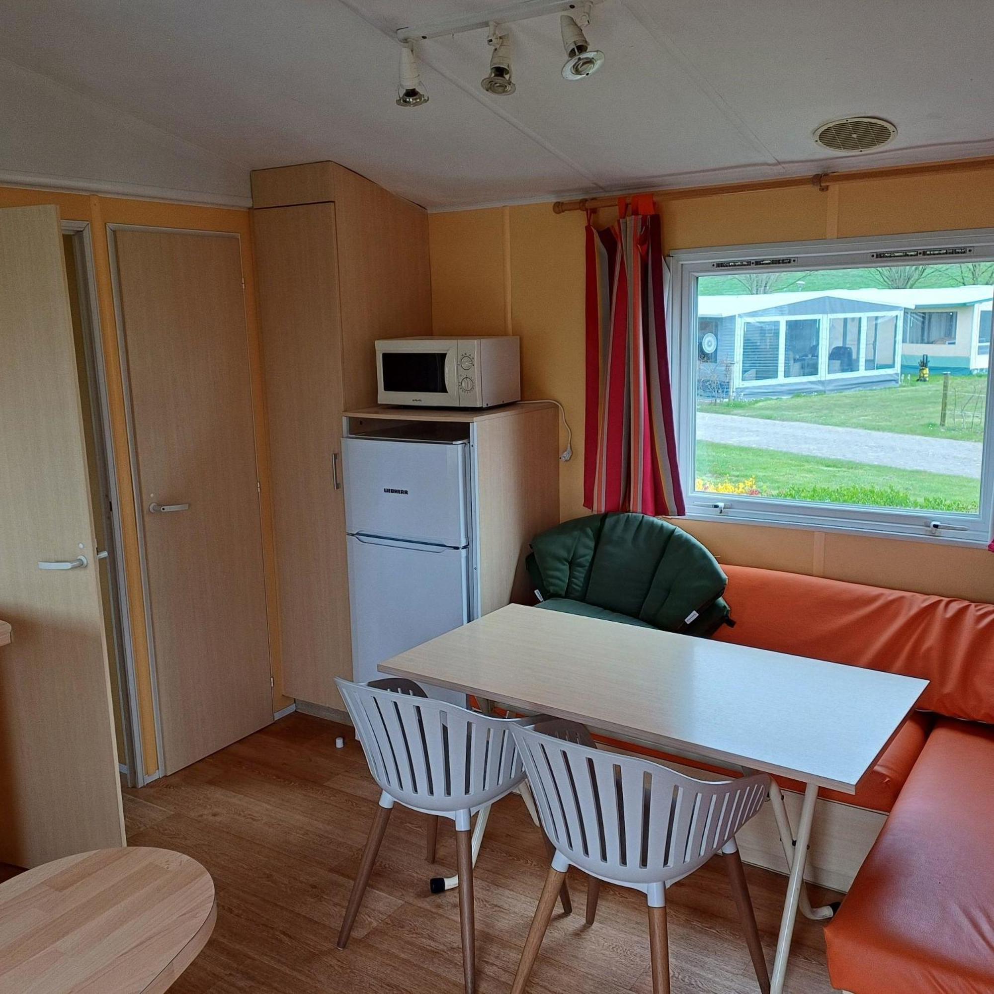 Campingplatz Scheldeoord Zeeland Neben Einem Sandstrand Baarland Bagian luar foto