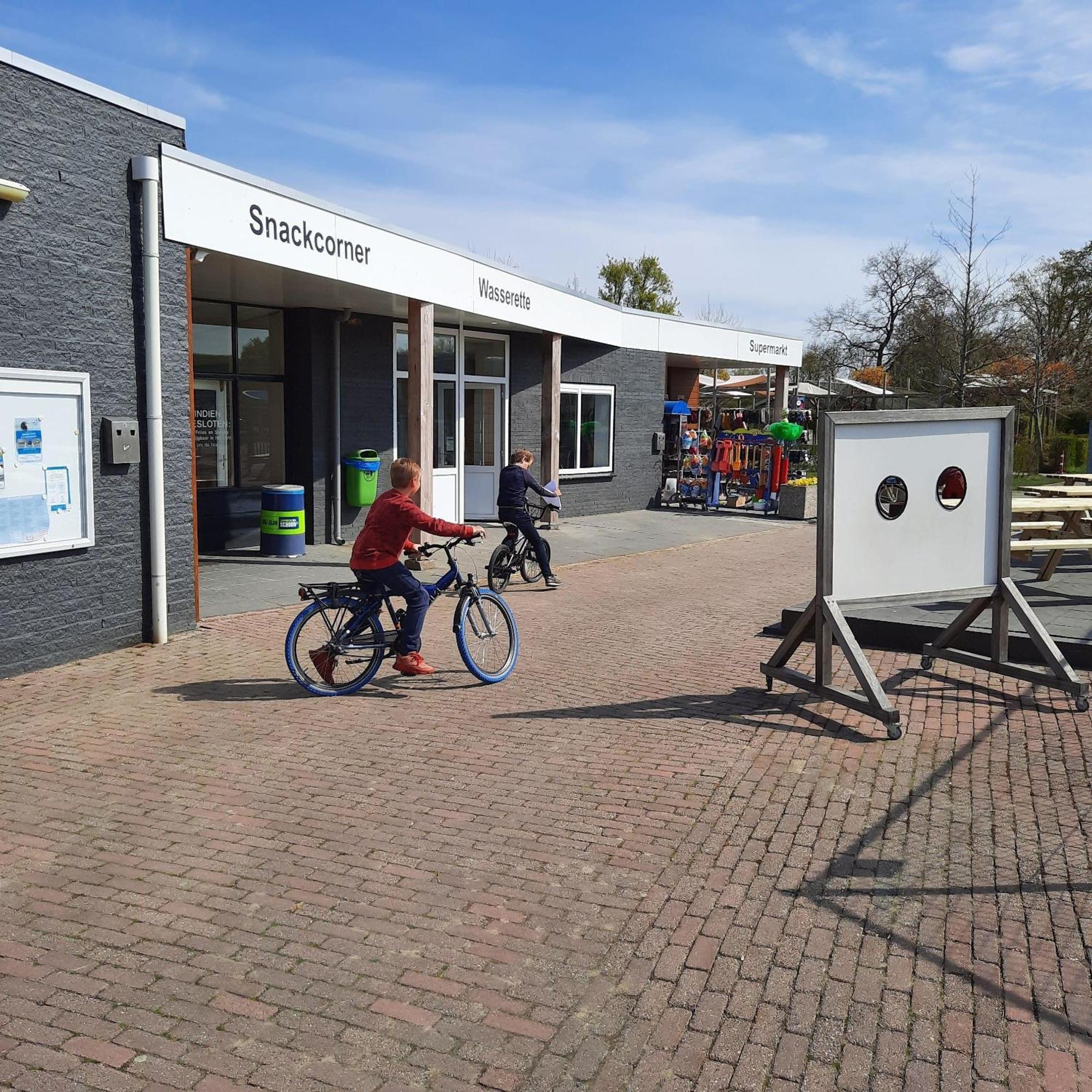 Campingplatz Scheldeoord Zeeland Neben Einem Sandstrand Baarland Bagian luar foto